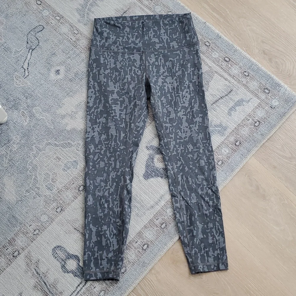 Lululemon Wunder Train High-Rise Crop 21